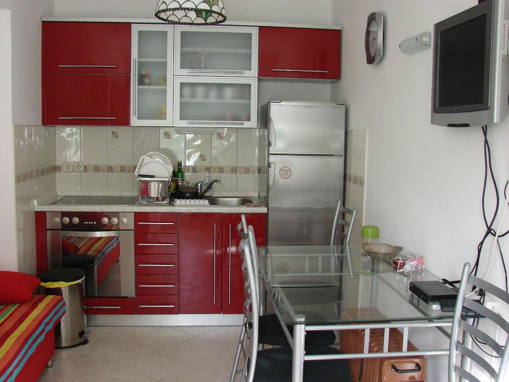 Bruna Apartment Rab Town Ruang foto